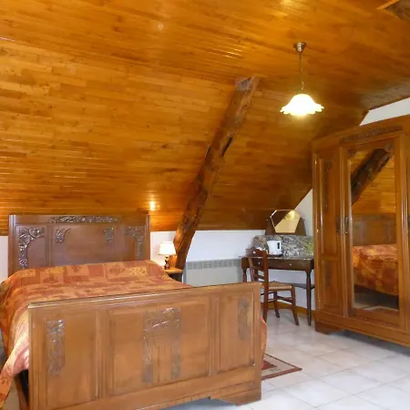 Chambres D'hotes De Trespecoul 3*